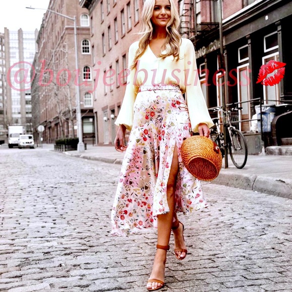 Floral Print Zara Pink Floral Midi Skirt Zara MIDI Skirt The